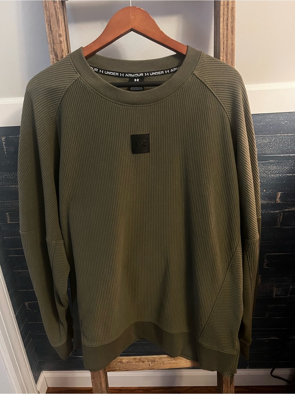 Under Armour Men’s Olive Green Performance Long Sleeve Shirt – XXL